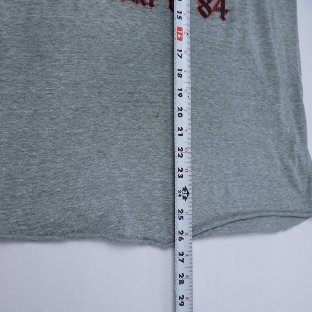VTG Detroit Tigers Roar 1984 Hanes‎ Raglan Graphic Tee Michigan 38" Chest WORN - Picture 6 of 12